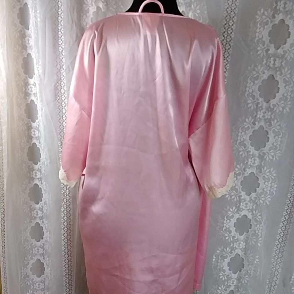 Secret Treasures Robe Size S (4-6 - Picture 9 of 12